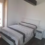 Casa Vacacional En Louro 펜션 무로스